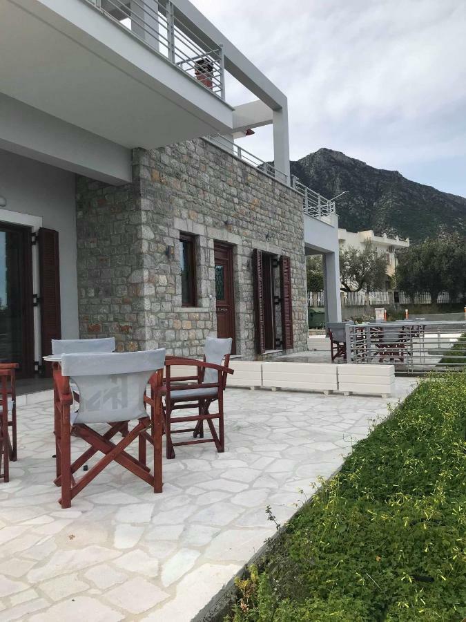 Poúlithra Light Blue House 3 Apartments מראה חיצוני תמונה